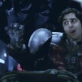 Tonight, I’m Frakking You : du Enrique Iglesias sauce geek Quand une chanson d’Enrique Iglesias est reprise par une bande d’acteurs geek, ça donne Tonight, I’m Frakking You et c’est super drôle !