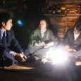 Chaw est une comédie noire coréenne de 2009 écrite et réalisée par Shin Jungwon. On retrouve parmi les acteurs principaux Eom Taewong (Kim Kangsoo) et Jeong Yumi (Sooryun).Le film sera disponible en France en DVD...