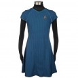 Des robes Star Trek pour l’été Consoeurs geekettes, vous ne savez pas comment vous habiller pour l’été ? Optez pour l’une des deux robes inspirées des tenues portées par le personnel de l’Entreprise, dans la série...