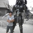 Un Predator grandeur nature à 7400 $ Etsy propose régulièrement des produits originaux issus de créateurs passionnés, mais dans le cas présent, on pourrait presque parler de folie vu l’ampleur du produit proposé. Si vous êtes fans...