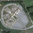 Un lycée en forme du Faucon Millennium Malgré l’existence d’internet, certaines personnes se font ultra chier chez elle ou au bureau. Du coup, pour passer le temps, les internautes aventuriers s’amusent à explorer Google Earth en quête...