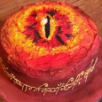 Le gâteau ultime du Seigneur des Anneaux Après le gâteau géant en forme de Stormtrooper, on attendait une réponse des fans de Star Trek. C’est finalement une autre saga fantastique qui relève le challenge. Un(e) fan du...