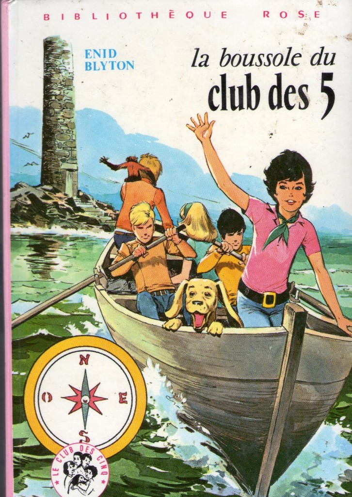 Le Club des Cinq aussi a un bateau. 